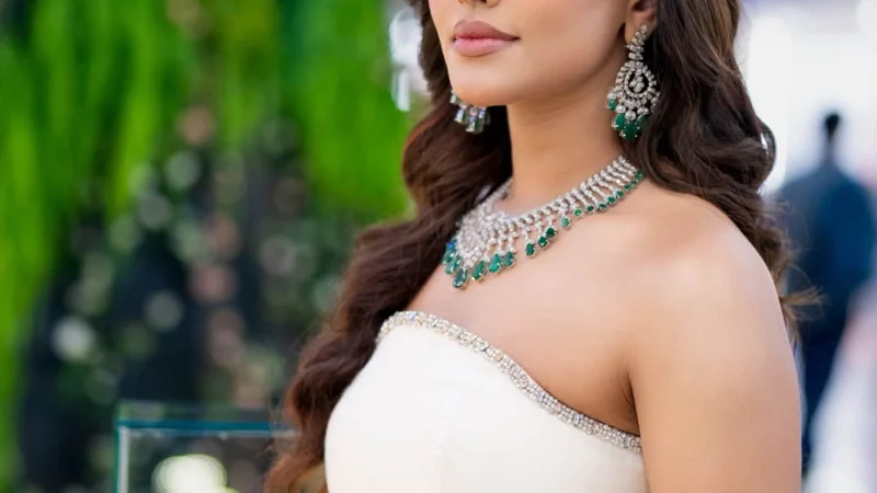 Nusraat Faria﻿ 03