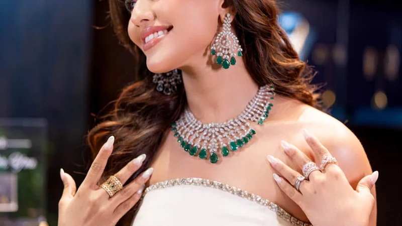 Nusraat Faria﻿ 07