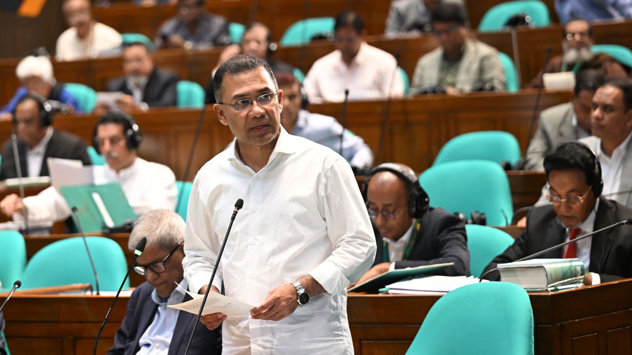 সংসদে বক্তব্য রাখছেন প্রধানমন্ত্রী তারেক রহমান। ছবি: সংগৃহীত