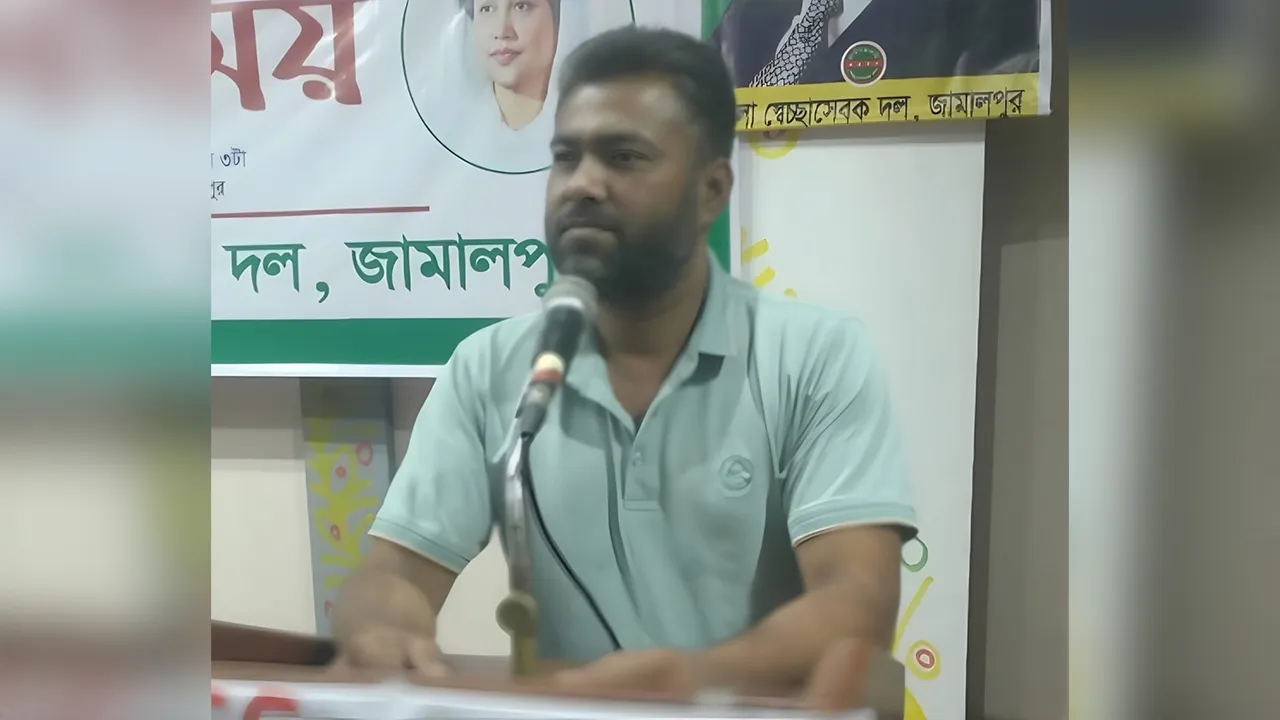 শ্রমিক দল নেতার বিরুদ্ধে গৃহবধূর স্বর্ণালংকার ছিনিয়ে নেওয়ার অভিযোগ