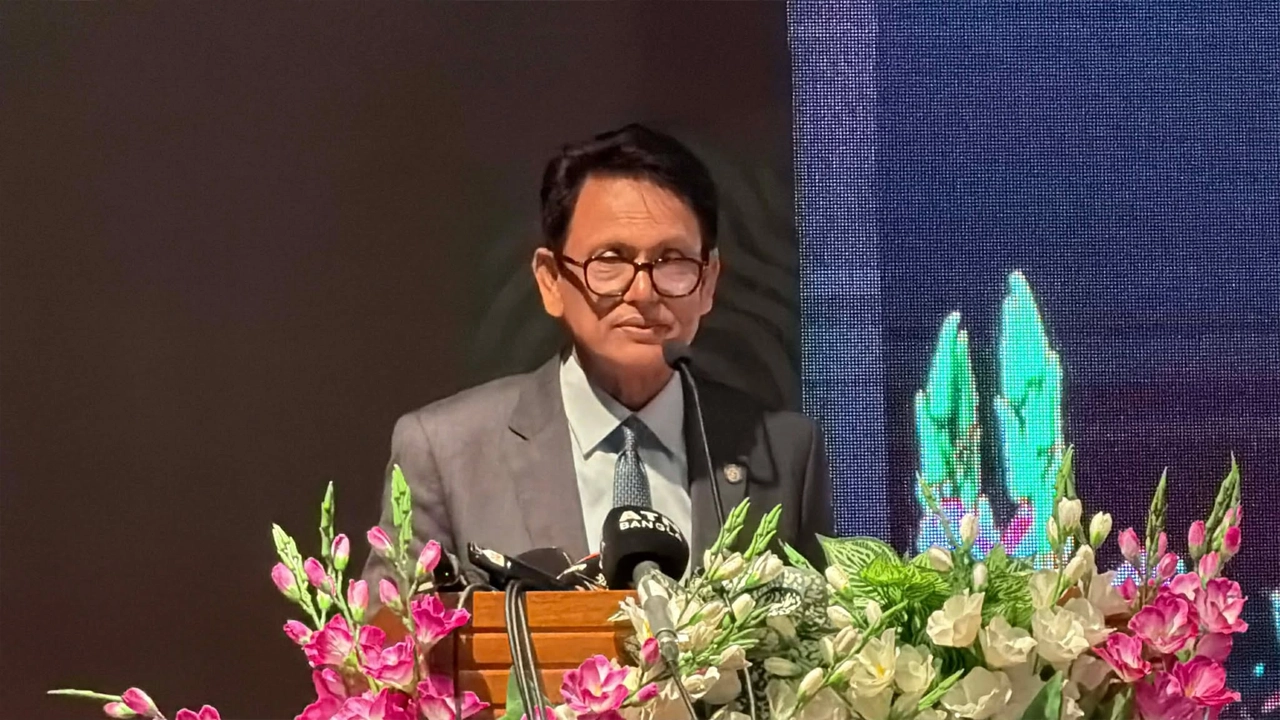 জাতীয় বিশ্ববিদ্যালয়ের শিক্ষা কার্যক্রম নিয়ে শিক্ষামন্ত্রীর ক্ষোভ