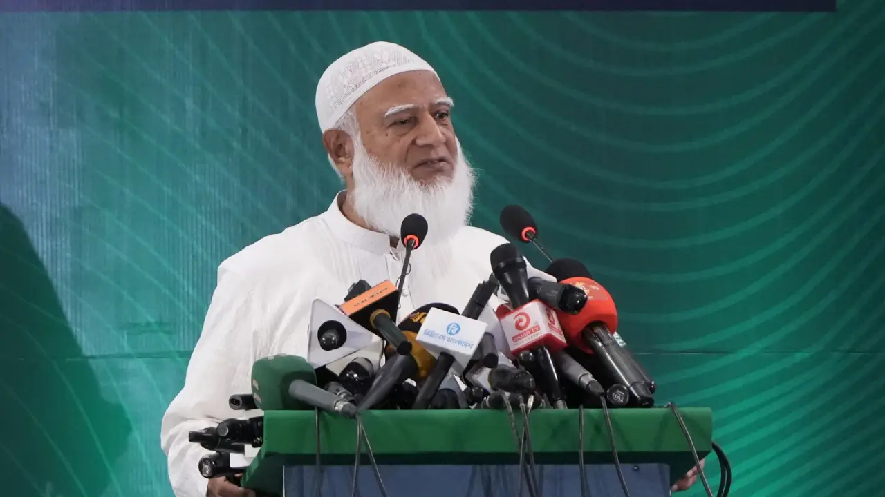 তারেক রহমানকে ট্যাগ করে জামায়াত আমিরের ফেসবুক পোস্ট