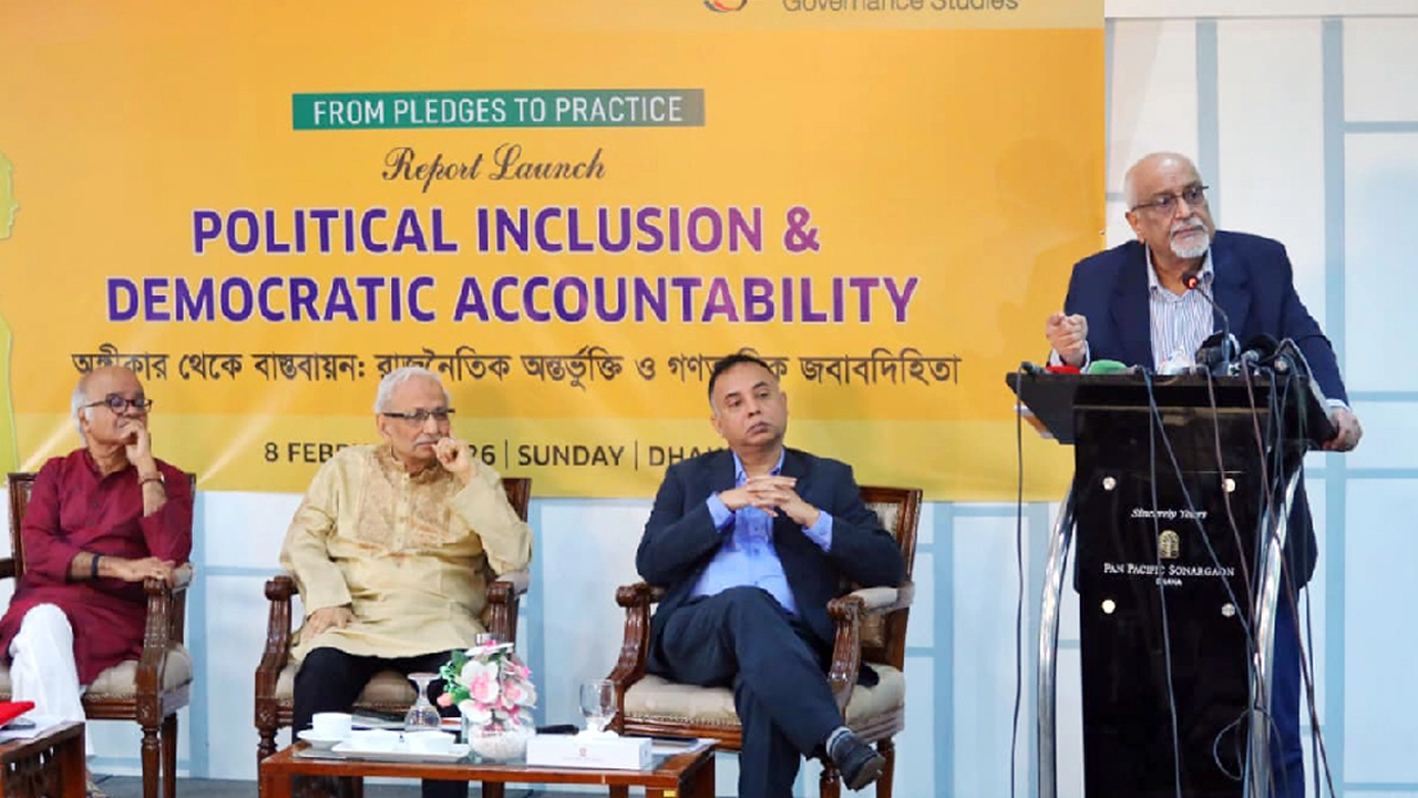 প্রধান উপদেষ্টার কথার সঙ্গে কাজের সম্পর্ক নেই: দেবপ্রিয় ভট্টাচার্য