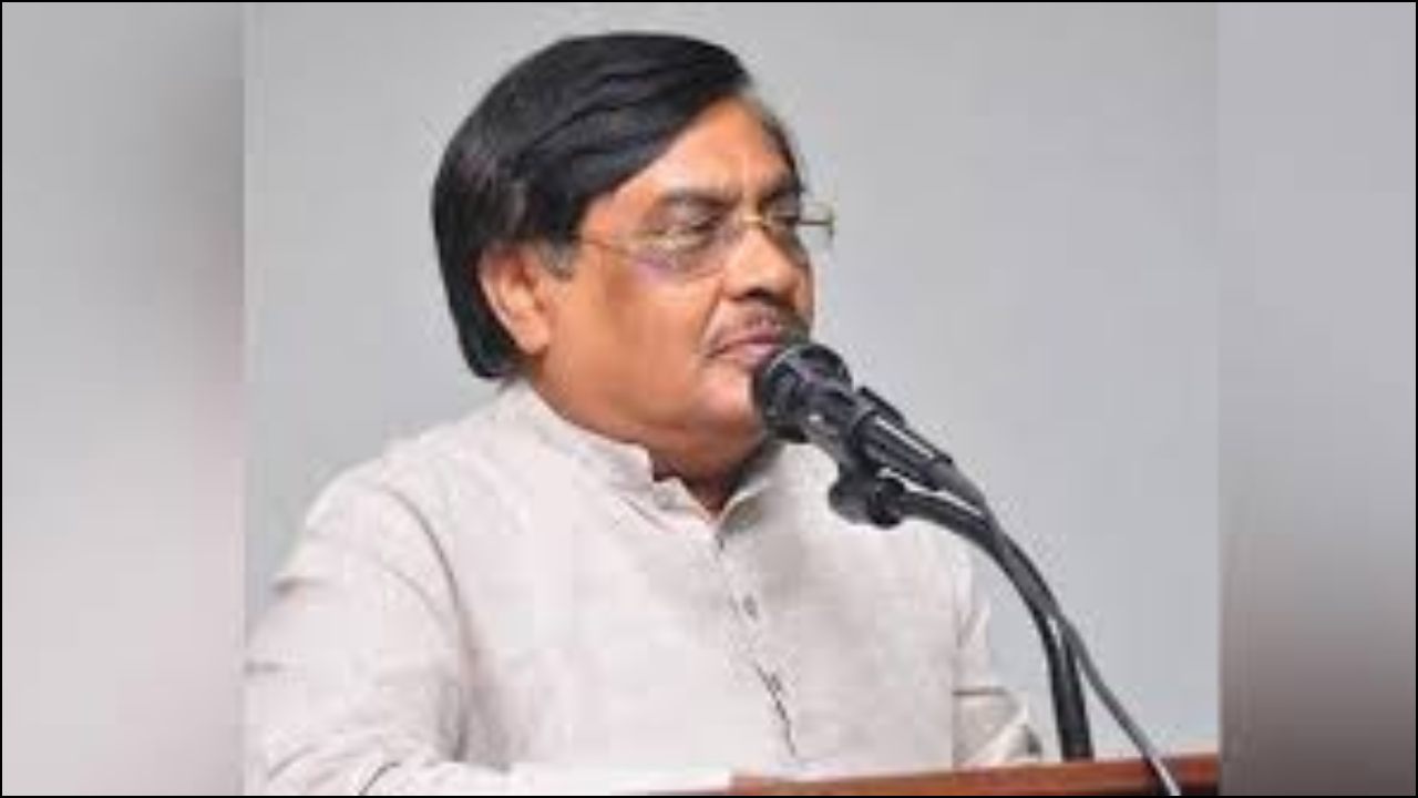 বরকত উল্লাহ বুলু। ছবি: এশিয়া পোস্ট