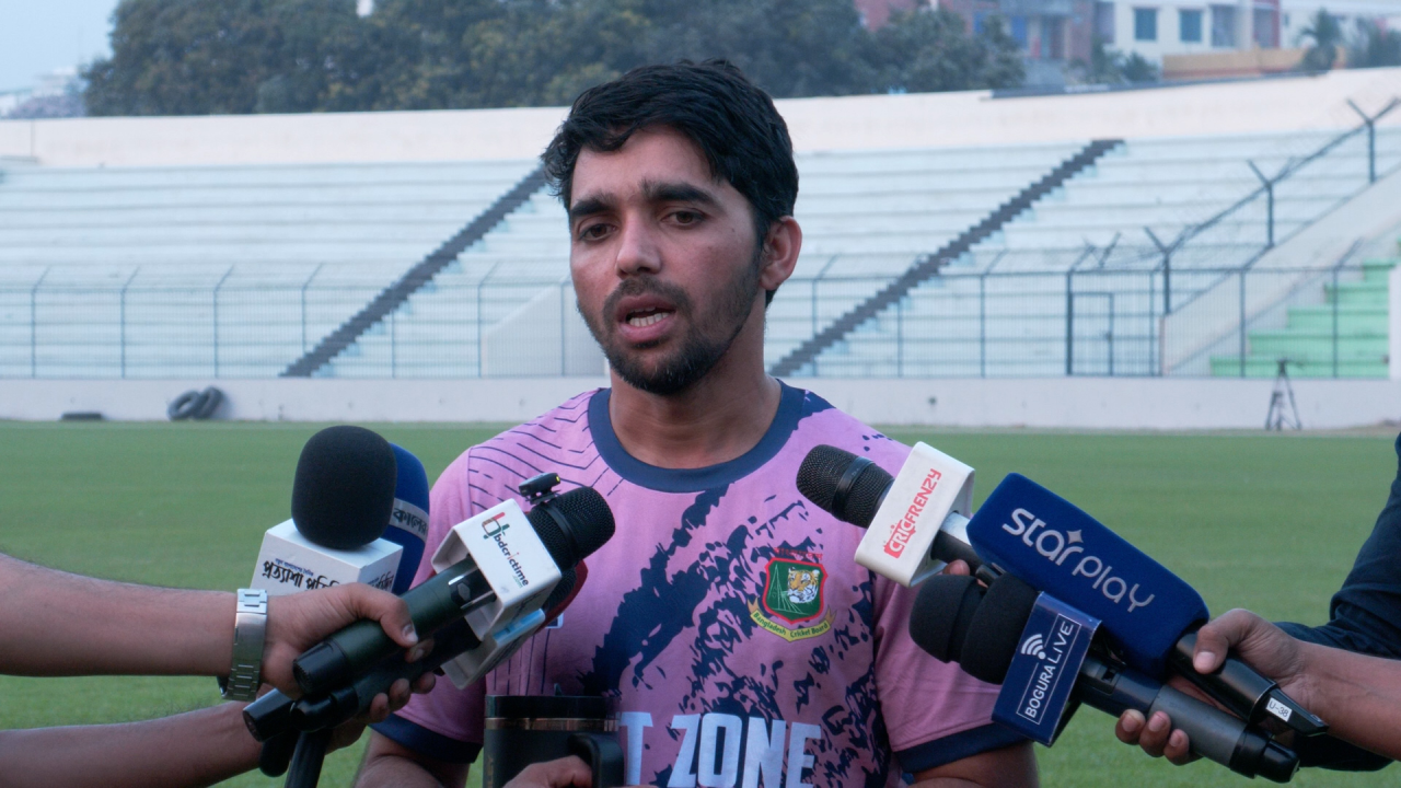 বাংলাদেশে টেস্ট ক্রিকেটার তৈরি হওয়াই উচিত না: মুমিনুল হক
