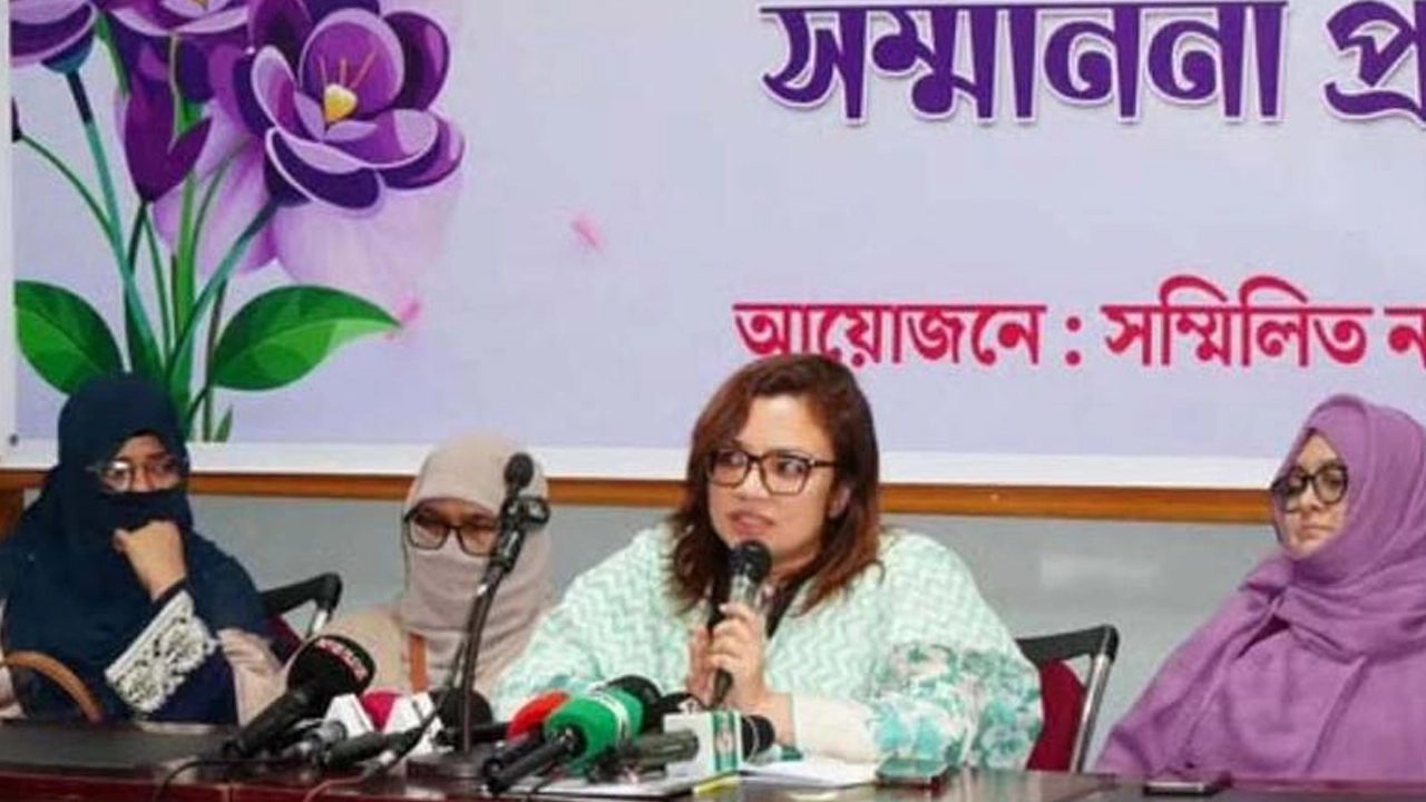 নারী দিবসের আলোচনা সভায় বক্তব্য দেন শেহরীন আমিন ভূঁইয়া মোনামী। ছবি: সংগৃহীত