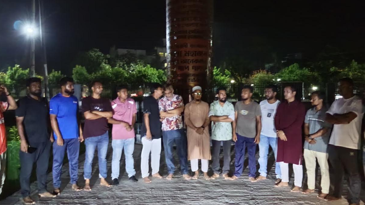 জুলাই স্মৃতিস্তম্ভে আগুন, কঠোর হুঁশিয়ারি