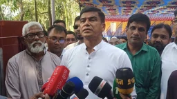 বর্তমান সরকার অসাম্প্রদায়িক: প্রতিমন্ত্রী ফরহাদ