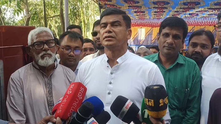 বর্তমান সরকার অসাম্প্রদায়িক: প্রতিমন্ত্রী ফরহাদ