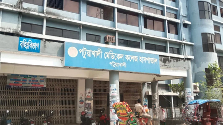 তেলাপোকার উপদ্রবে ভোগান্তিতে রোগীরা, বাড়ছে স্বাস্থ্যঝুঁকি