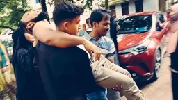 মাংস কম দেওয়ায় বিয়েবাড়িতে মারামারি, আহত ৩