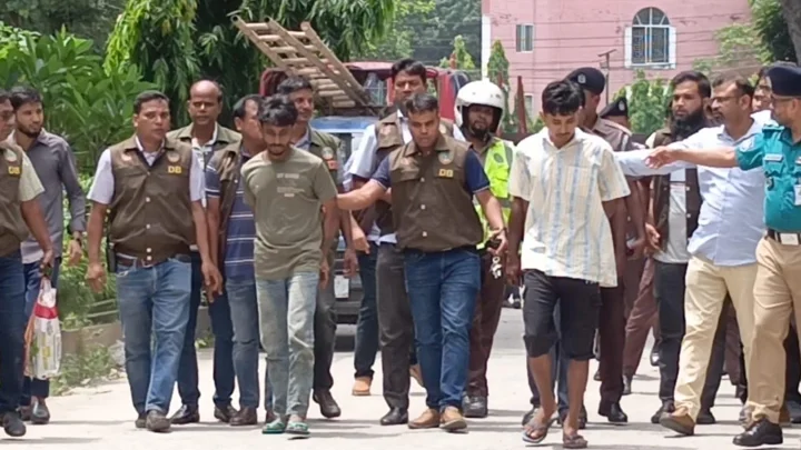 রংপুরে ৪ খুনের ঘটনায় দুজন আটক, মিলল চাঞ্চল্যকর তথ্য