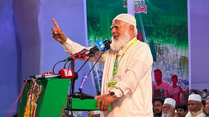 ঈদের সাথে আন্দোলনের সম্পর্ক নেই, যেকোনো সময় ডাক আসবে: জামায়াত আমির
