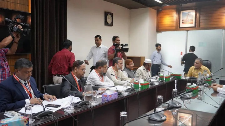 স্থানীয় সরকার নির্বাচনে এমপিওভুক্ত শিক্ষকদের সুযোগ বহাল চায় জামায়াত