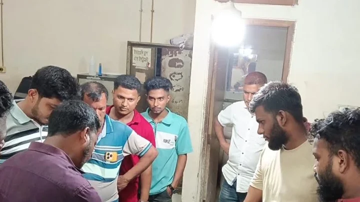 ঝিনাইদহে বন্ধুর ছুরিকাঘাতে বন্ধুর মৃত্যু