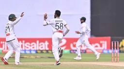 অবশেষে ফিরলেন আতাল, জয় থেকে ৩ উইকেট দূরে বাংলাদেশ