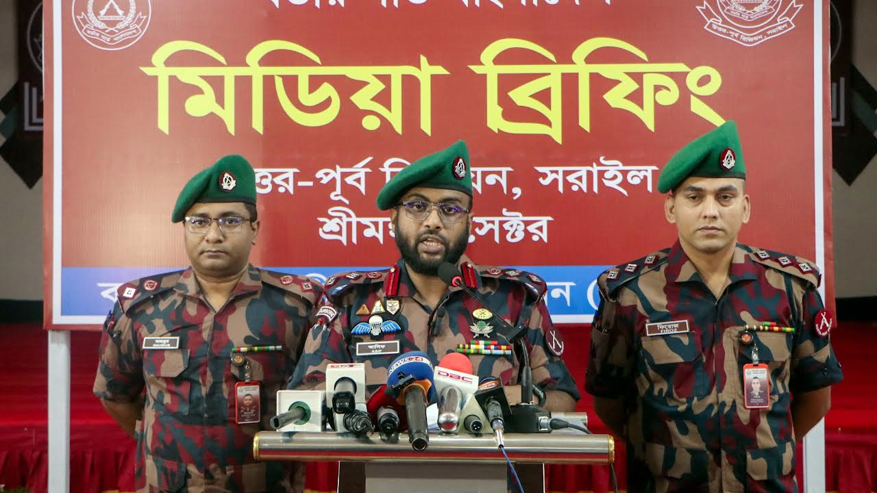 ৮ মাসে ৮৩০ কোটি টাকার মাদক ও চোরাচালান পণ্য জব্দ