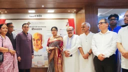 নজরুল বর্ষে রবীন্দ্র সৃজনকলা বিশ্ববিদ্যালয়ে ‘নজরুল কর্নার’ উদ্বোধন