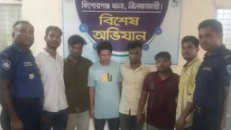নীলফামারীতে ভিসা প্রতারণার সরঞ্জামসহ গ্রেপ্তার ৬