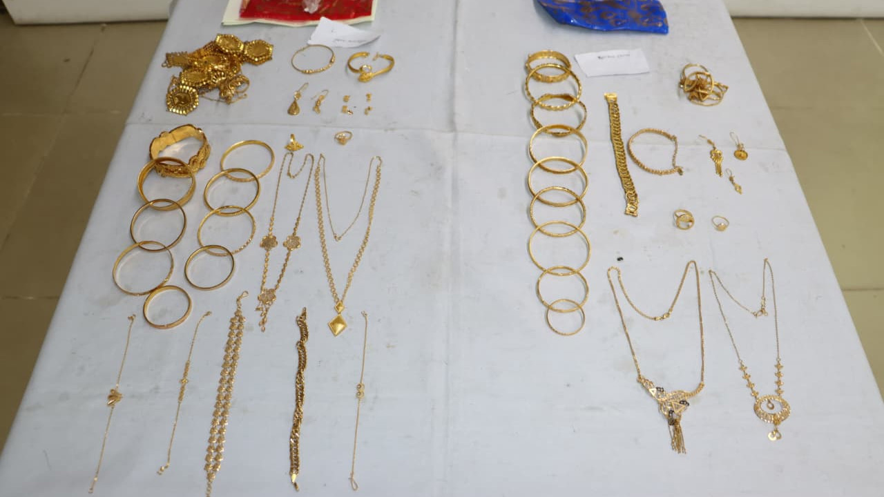 2547