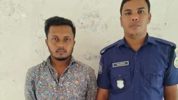 ভোলার বন্ধুর স্ত্রীকে ধর্ষণের অভিযোগে যুবক গ্রেপ্তার