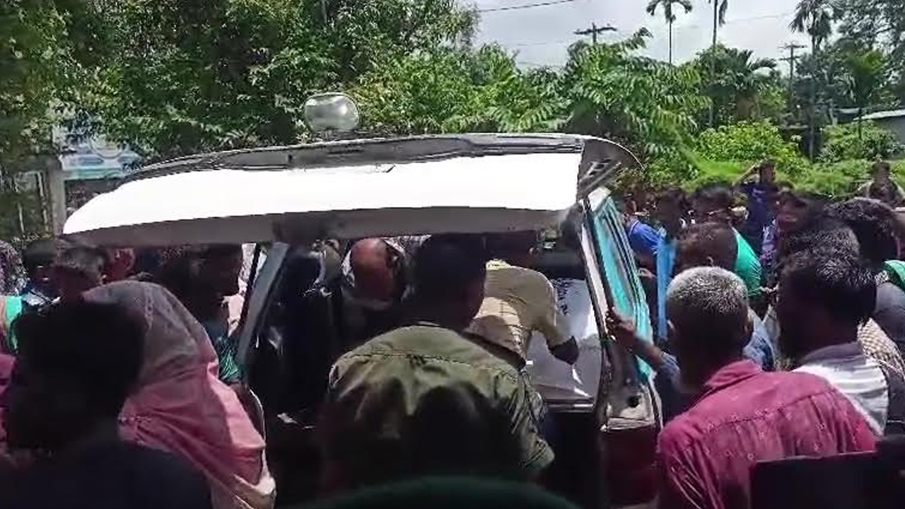 নওগাঁয় স্বামীর ছুরিকাঘাতে প্রাণ গেল স্ত্রীর