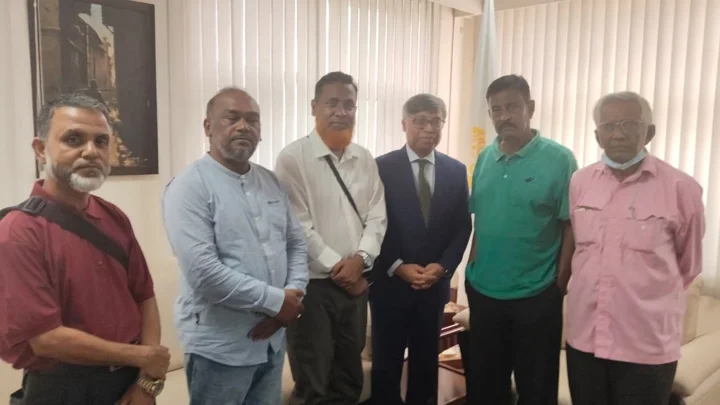 SJF Delegation pay courtesy call with SAARC Secretary General in Kathmandu