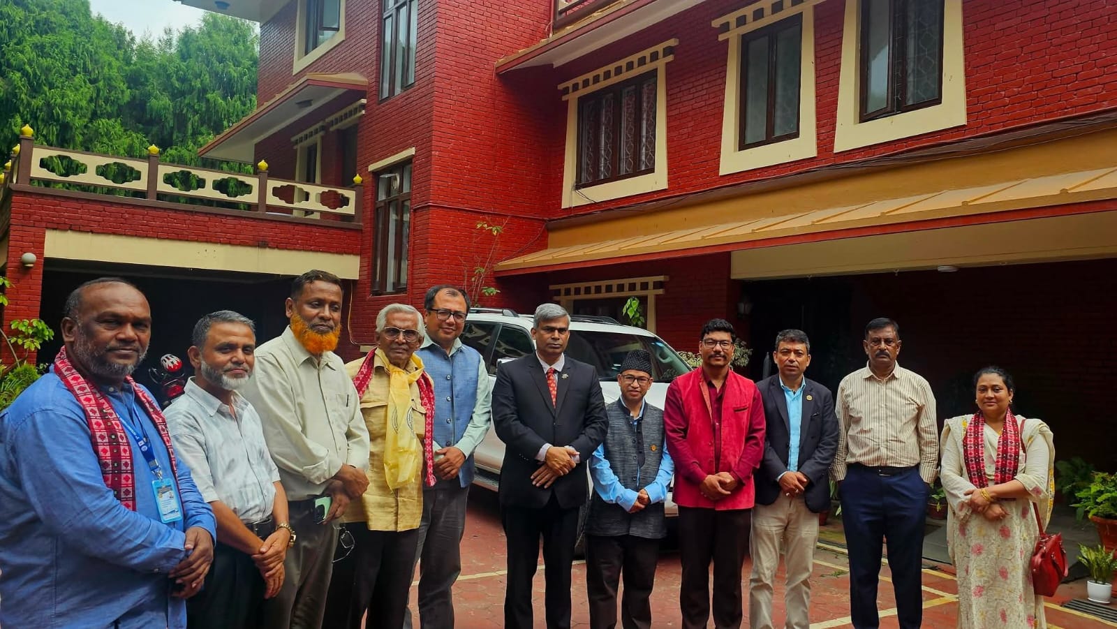 Journalist delegates visit Bangladesh embassy in Kathmandu 