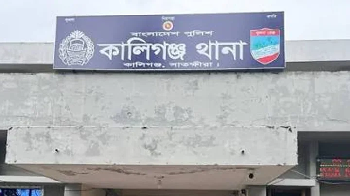 কালীগঞ্জে বাবাকে মারধর করে মেয়েকে তুলে নেওয়ার অভিযোগ