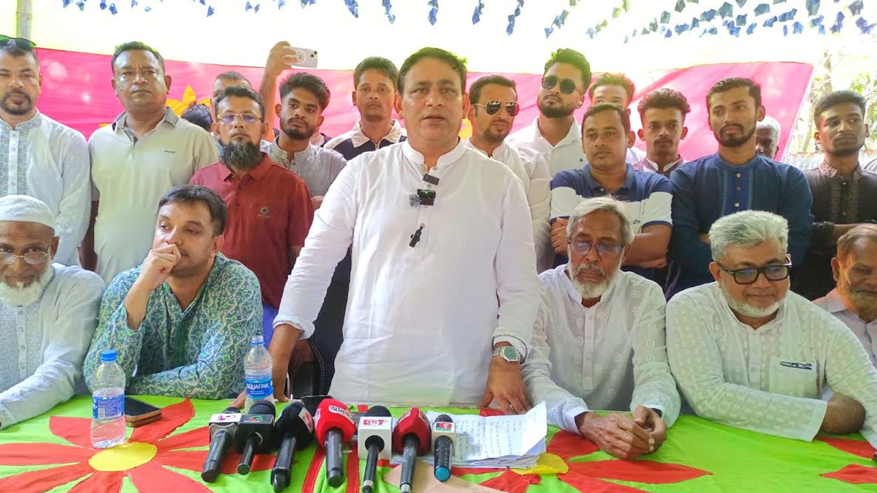ফ্যামিলি কার্ড নিয়ে জামায়াতের দ্বিমুখী নীতি স্পষ্ট: খোকন তালুকদার