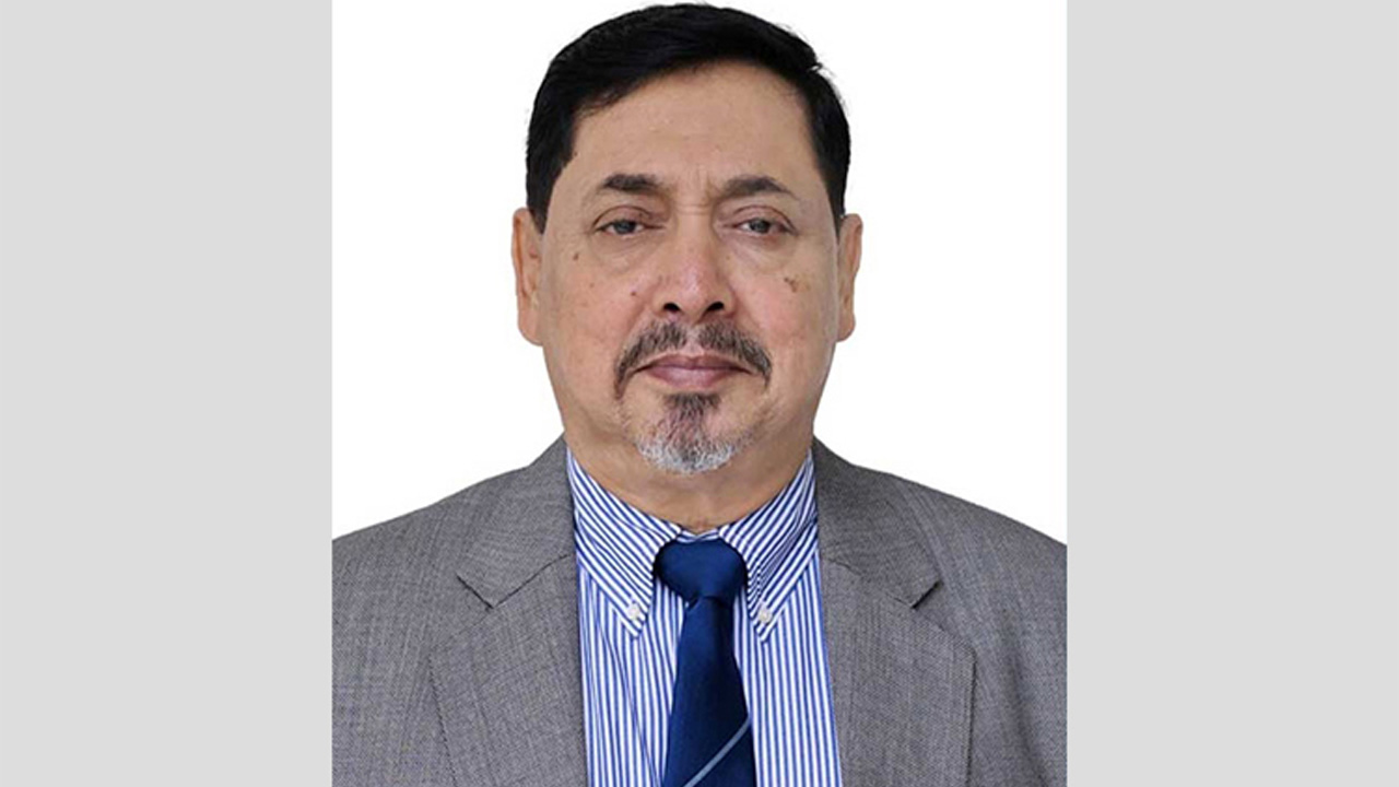 ড. নাসিমুল গনিকে আরও এক বছরের জন্য মন্ত্রিপরিষদ সচিব নিয়োগ