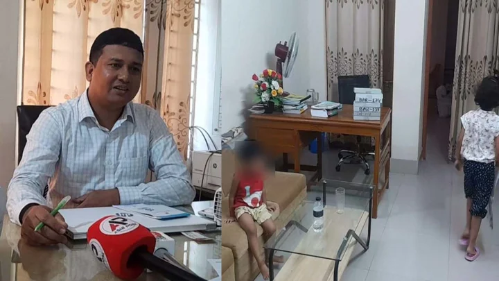 পরিবার নিয়ে পরিসংখ্যান কার্যালয়ে থাকেন উপপরিচালক