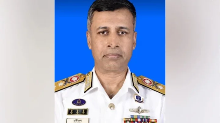 কোস্ট গার্ডের নতুন মহাপরিচালক রিয়ার অ্যাডমিরাল মঈনুল হাসান