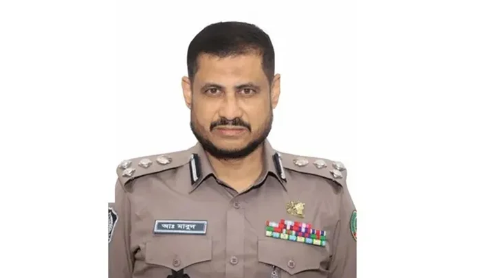 সরানো হলো রংপুরের পুলিশ কমিশনারকে