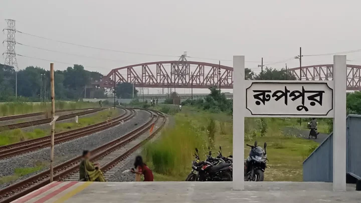 ৩৩৬ কোটি টাকার রেলপথ, সাড়ে তিন বছরে চলেনি একটি ট্রেনও