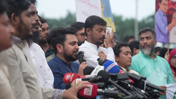 সরকার একের পর এক গণবিরোধী আইন তৈরি করছে: নাহিদ ইসলাম