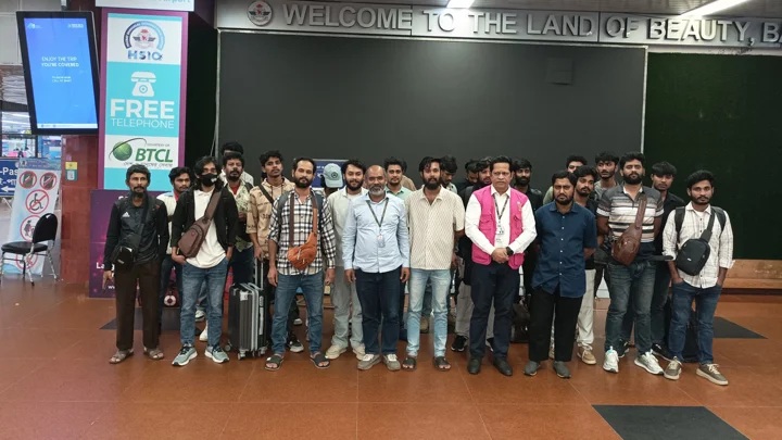 দেশে ফিরেছেন কম্বোডিয়ায় আটকা পড়া ৩০ বাংলাদেশি