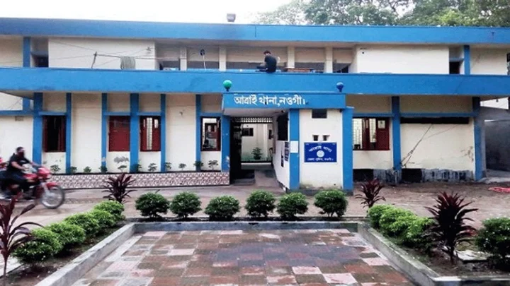 আত্রাইয়ে বজ্রপাতে শিশুর মৃত্যু