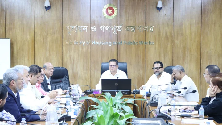 অনুমোদিত নকশার বাইরে নির্মাণ নয়: গণপূর্তমন্ত্রী