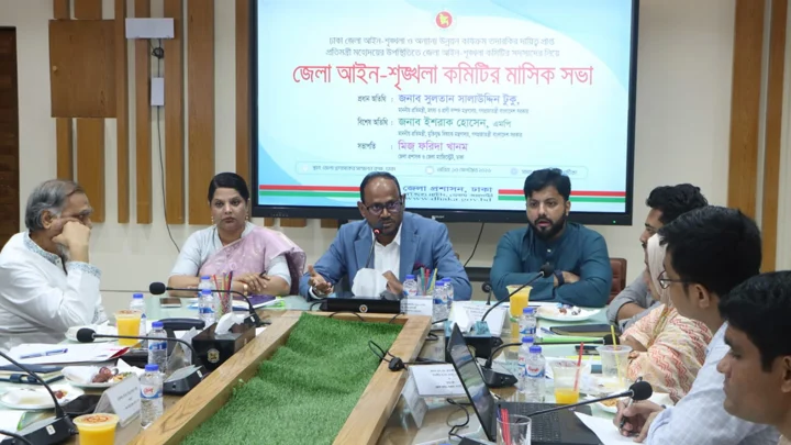 ‘ঢাকার আশপাশে অপরাধপ্রবণ এলাকায় বিশেষ নজরদারির নির্দেশ’
