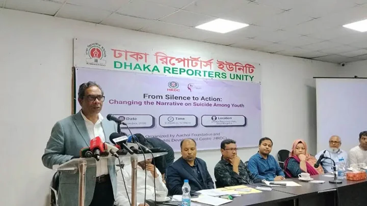 সেপ্টেম্বরের শেষ ডেঙ্গুর প্রকোপ সর্বোচ্চ পর্যায়ে পৌঁছাতে পারে: স্বাস্থ্য প্রতিমন্ত্রী