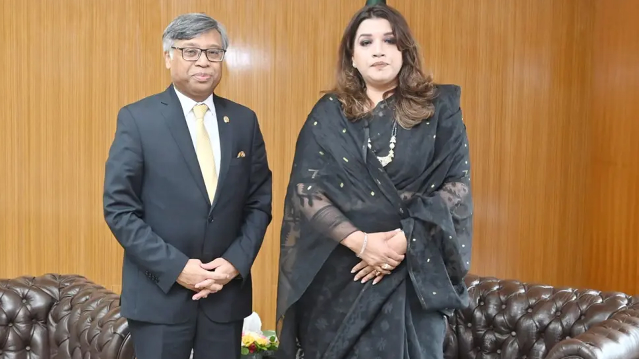 সার্কে বাংলাদেশ আরও সক্রিয় ভূমিকা রাখতে চায়