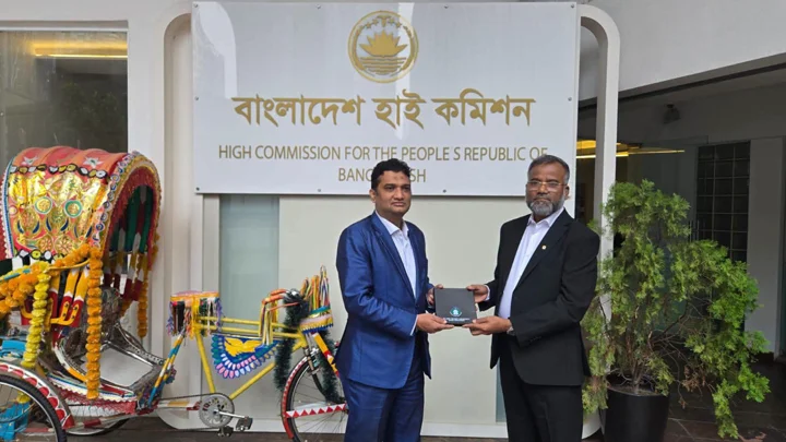 মালয়েশিয়ায় বাংলাদেশের হাইকমিশনারের সঙ্গে আরবি বিশ্ববিদ্যালয় উপাচার্যের সাক্ষাৎ