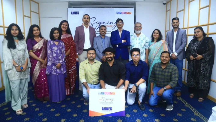 উন্নত ফ্যাশন ও জীবনধারায় নতুন সম্ভাবনা তৈরিতে হাল ফ্যাশন ও এনেক্সের যাত্রা