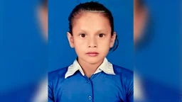 স্কুলে অসুস্থ হয়ে দ্বিতীয় শ্রেণির শিক্ষার্থীর মৃত্যু