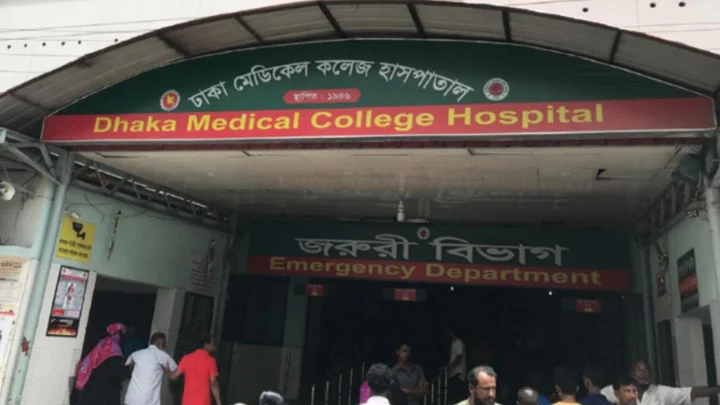 মেরুল বাড্ডায় বাসা থেকে যুবকের মরদেহ উদ্ধার