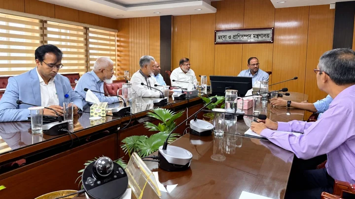 ডিম-মাংসের উৎপাদন বাড়িয়ে দাম যৌক্তিক পর্যায়ে রাখতে হবে: প্রাণিসম্পদ প্রতিমন্ত্রী