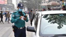 ট্রাফিক আইন লঙ্ঘনে ২৪ ঘণ্টায় ডিএমপির ২৮১৩ মামলা