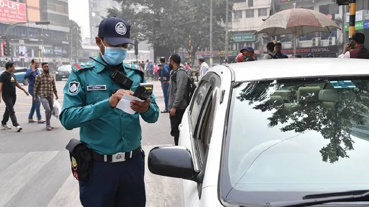 ট্রাফিক আইন লঙ্ঘনে ডিএমপির ২৯২৩ মামলা