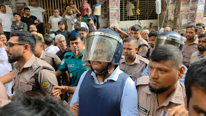 গাড়ি চালকসহ সন্দীপের সাবেক এমপি মিতা রিমান্ডে